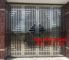 Cửa cổng inox Tân Uyên